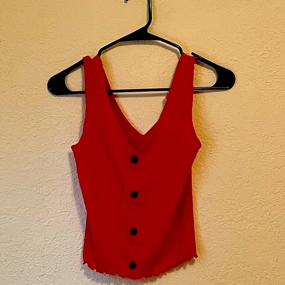 Red tank crop top